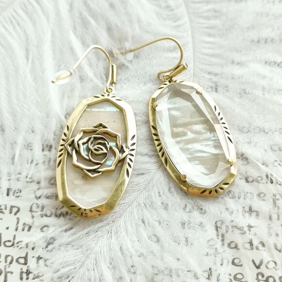 Kendra Scott Elle Vintage Abalone Gold Etch Frame Earrings - Picture 4 of 4